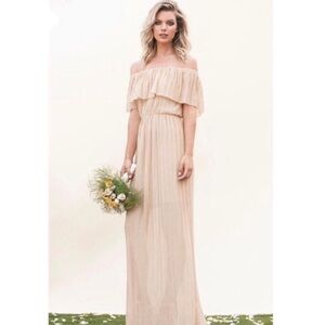 Dress The Population Athena Pleated Maxi Dress in Gold size Large